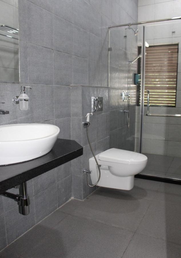 קינשאסה Ixoras Hotel מראה חיצוני תמונה
