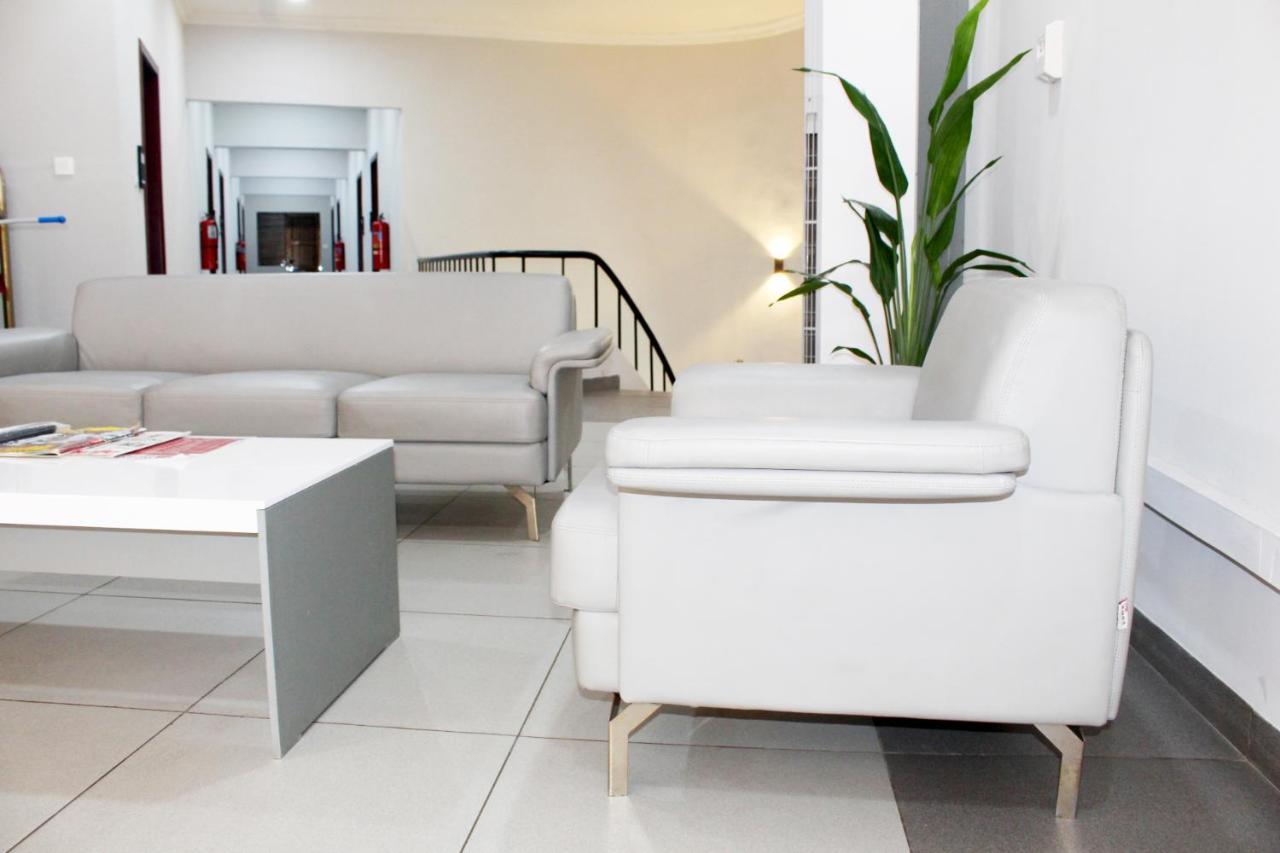 קינשאסה Ixoras Hotel מראה חיצוני תמונה