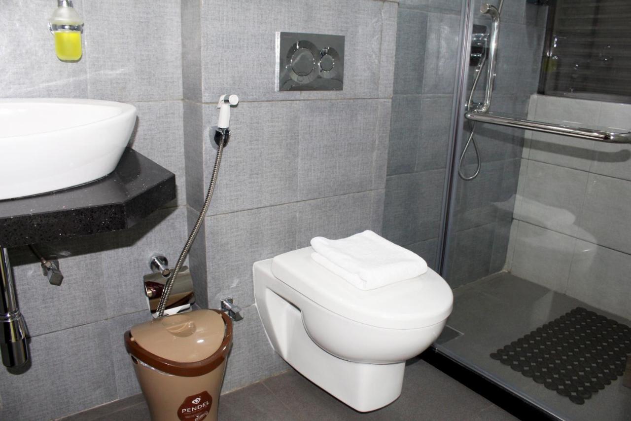 קינשאסה Ixoras Hotel מראה חיצוני תמונה