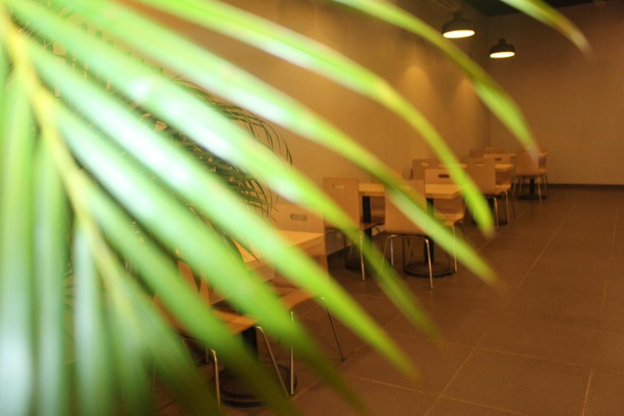 קינשאסה Ixoras Hotel מראה חיצוני תמונה